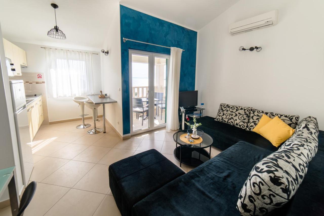Villa Lidija Omiš Екстериор снимка