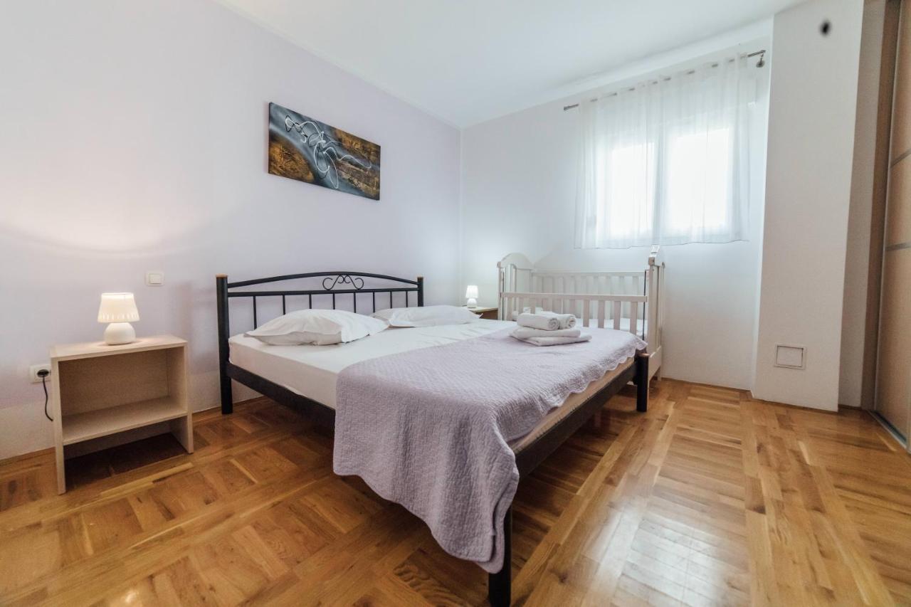 Villa Lidija Omiš Екстериор снимка