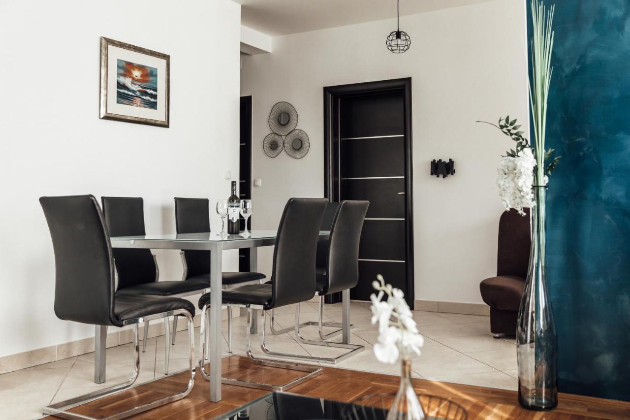 Villa Lidija Omiš Екстериор снимка