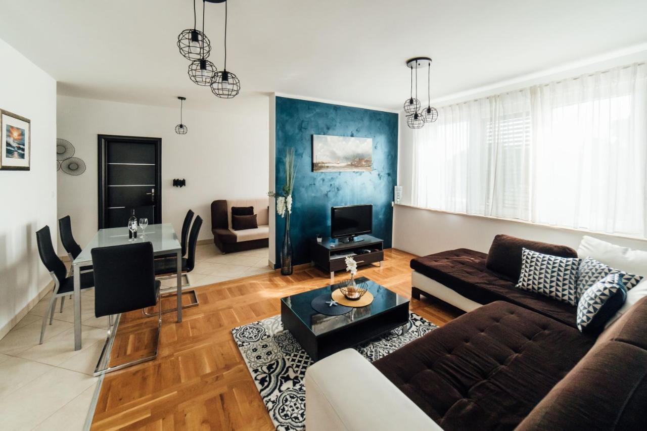 Villa Lidija Omiš Екстериор снимка